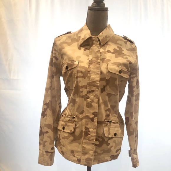 Rachel Hollis Ltd Camo Jacket.  Size Small. - Picture 7 of 10